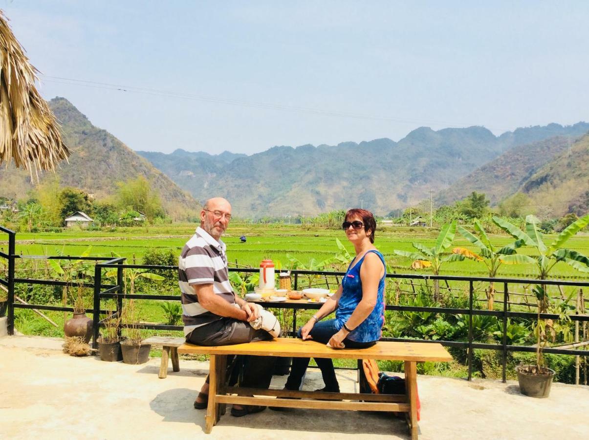 Homestay Quan Hang Mai Chau Exterior photo