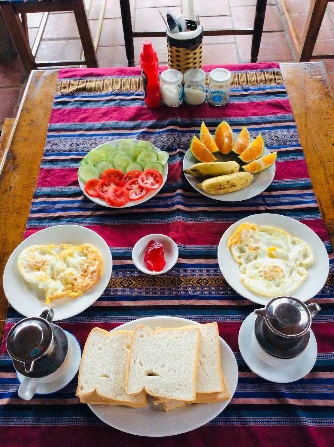 Homestay Quan Hang Mai Chau Exterior photo